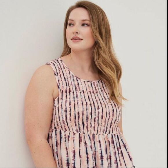 Torrid Rayon Twill Smocked Tiered Tank, Size 2X - Picture 2 of 7